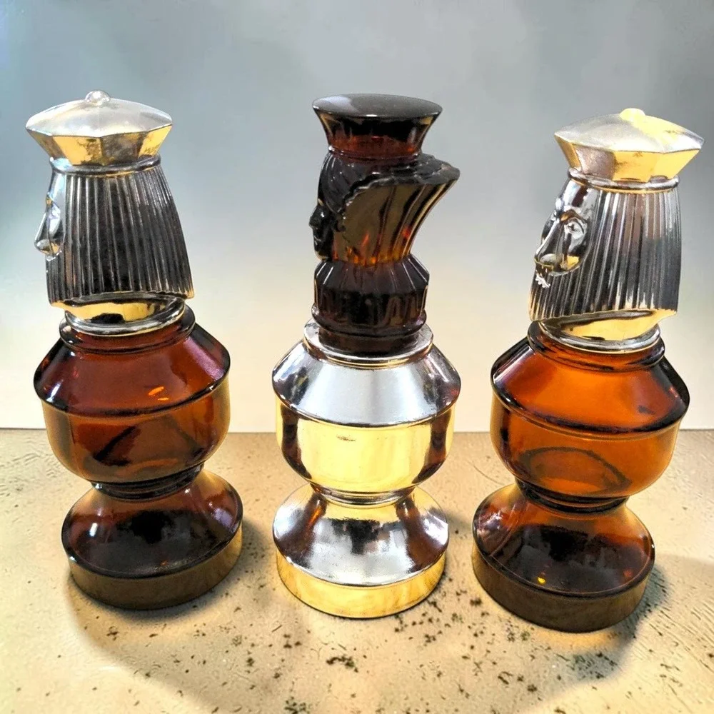 VTG 70s Avon Chess Piece Decanter Set King Queen Amber Glass After Shave Bottles